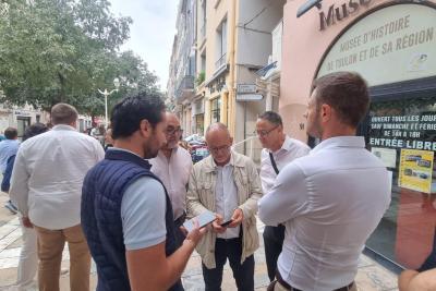 Agrandir l'image 17 sur 32, fenêtre modale