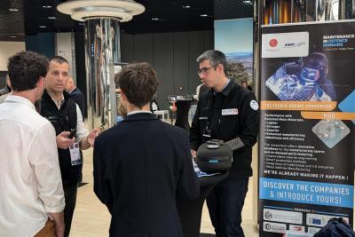 Agrandir l'image 32 sur 34, fenêtre modale