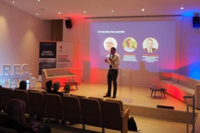 Agrandir l'image 9 sur 70, fenêtre modale